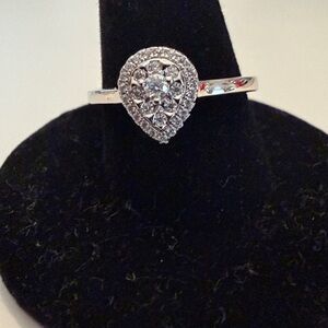 Elegant Silver Teardrop Ring